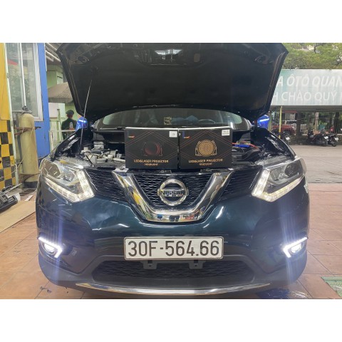 Độ đèn Nissan X Trail với Bi Z6 và bi W1-S