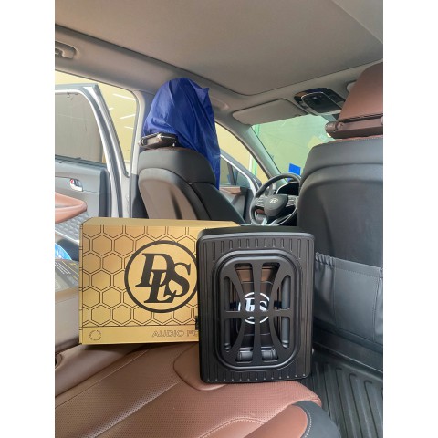 Độ loa sub điện cho Hyundai SantaFe 2023