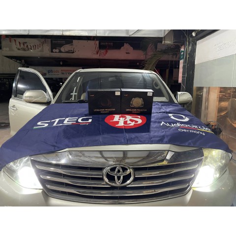 Độ đèn Toyota Fortuner với Bi T6S và bi gầm W1-S