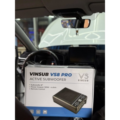 Độ loa sub điện cho Toyota Innova