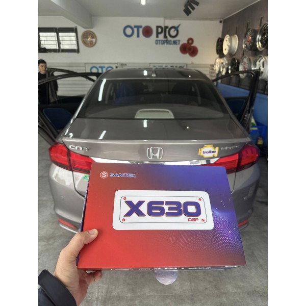Màn hình android ô tô Santek X630 cho Honda City 2014 Màn hình android ô tô Santek X630 cho Honda City 2014