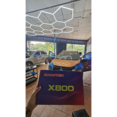 Màn hình android ô tô Santek x800 cho Mitsubishi Xpander