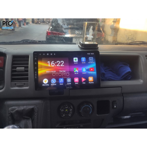 Toyota Hiace 16 lắp màn hình android Kovar T1