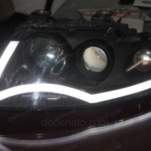 Độ LED mí khối cho xe Audi A4