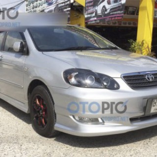 Bodylips cho xe Altis Corolla 2004 mẫu G-Limited