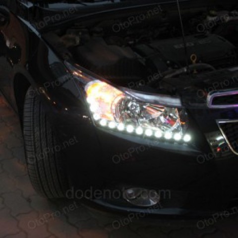 Độ dải LED mí O-block cho Lacetti-Cruze kiểu Audi R8