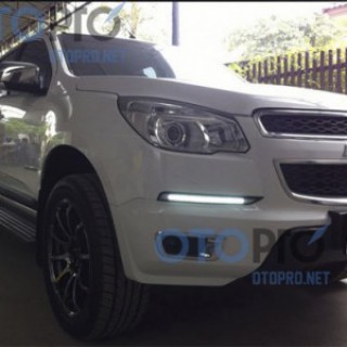 Đèn LED daylight cho xe Chevrolet Colorado 2012