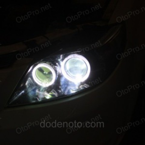 Độ đèn bi xenon, angel eyes LED kiểu BMW cho xe Haima 3