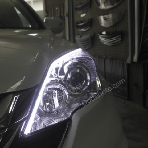 Độ dải LED mí khối trắng vàng cho xe Honda CR-V