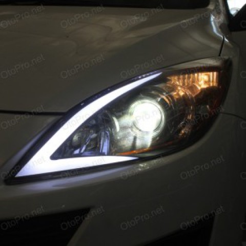 Độ LED mí khối, đèn gầm daylight, xi nhan gương Mazda 3