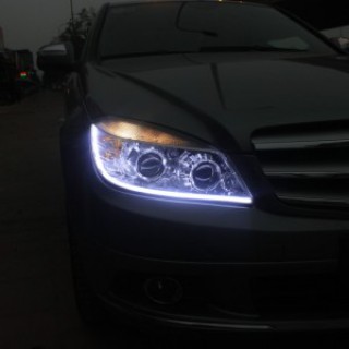 Độ đèn bi xenon, LED mí khối daylight xe Mercedes C250