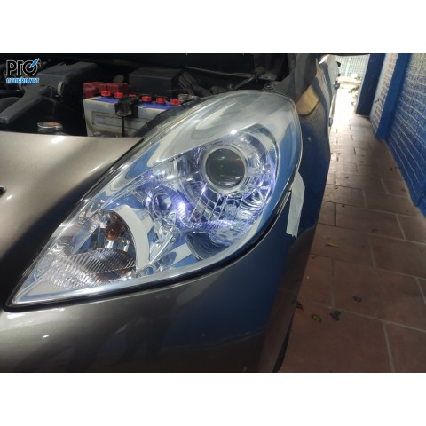 Nissan Sunny 2017 độ bi LED Matrix O1