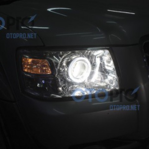 Độ đèn bi xenon, angel eyes LED BMW 2 màu xe Everest