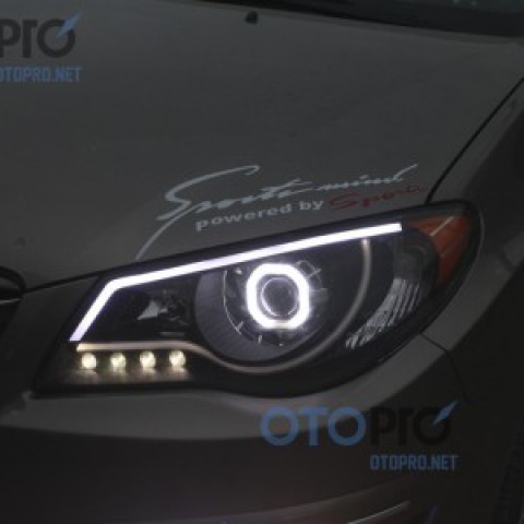 Hyundai Avante 2010 độ đèn bi xenon, angel eyes vuông, LED mí khối