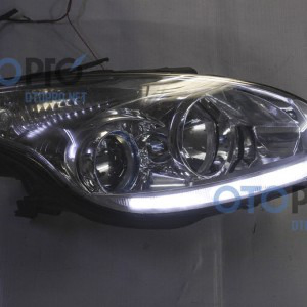 Độ dải LED mí khối đèn pha cho xe Hyundai i30