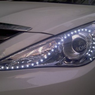 Độ LED mí mẫu hạt cho xe Hyundai Sonata