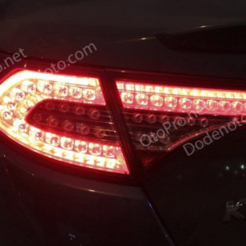 Đèn hậu độ LED nguyên bộ cho xe Kia K5