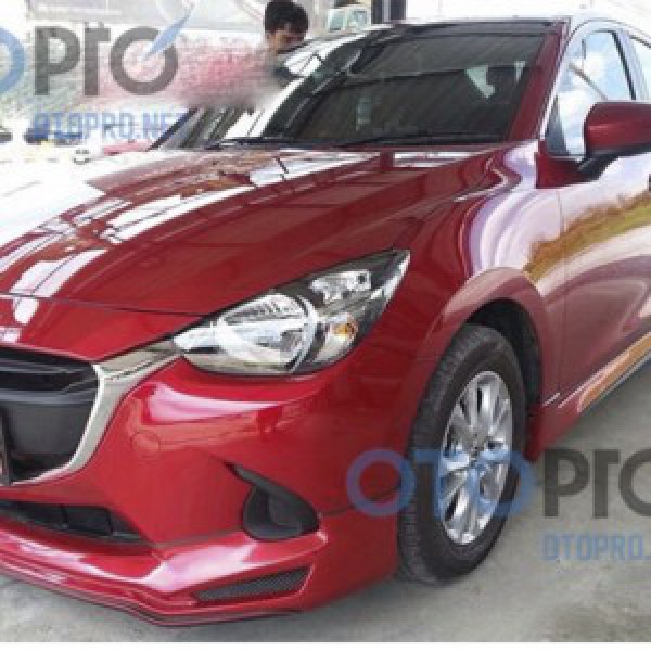 Bodylips cho xe Mazda 2 2015 Sedan mẫu Minos