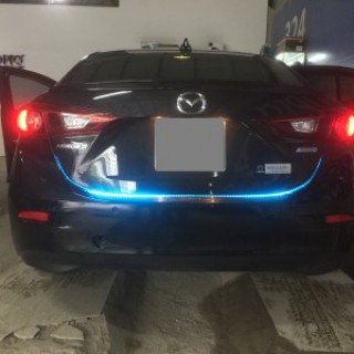 Led cốp xe Mazda 3