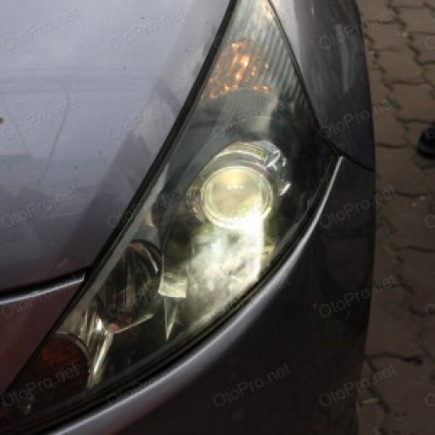 Độ đèn bi xenon, projector cho xe Mitsubishi Grandis