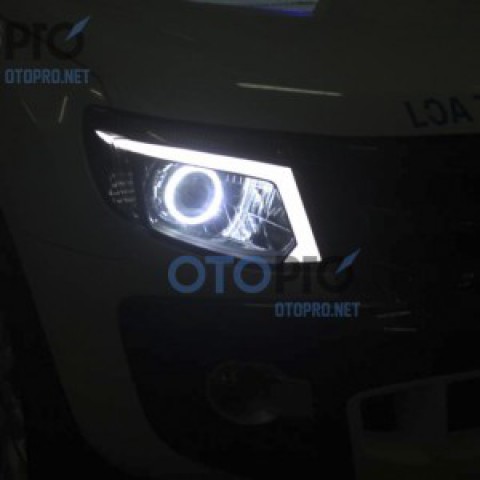 Độ LED mí khối cho xe Nissan Navara