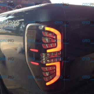 Đèn hậu độ LED nguyên bộ cho Ford Ranger 2013-2016 mẫu 1