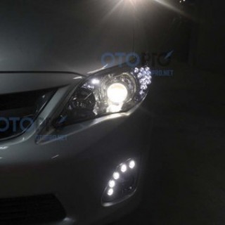 Độ bi xenon, xi nhan LED, đèn gầm LED cho Altis Corolla