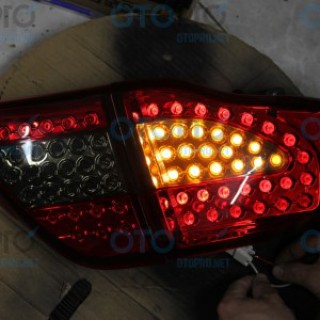 Đèn hậu độ LED nguyên bộ cho xe Corolla Altis đời 2009
