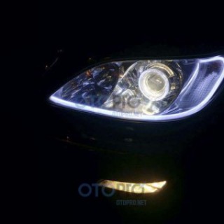 Độ đèn bi xenon, angel eyes LED BMW, mí khối xe Camry 2006