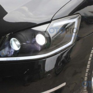 Độ đèn bi xenon, dải LED mí khối cho xe Camry 2012