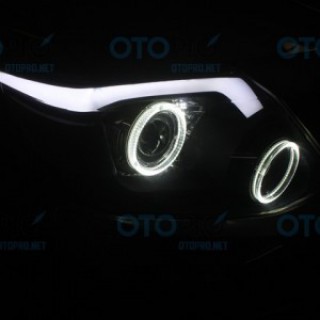 Độ đèn bi-xenon RX350, LED mí khối độ tay, vòng Angel eyes cho Fortuner 2014