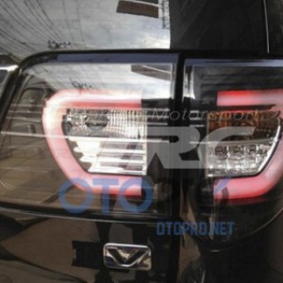 Đèn hậu độ LED nguyên bộ cho xe Toyota Fortuner 2015 mẫu 2
