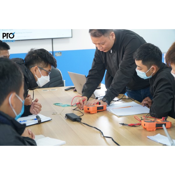 Học Nghề Nội Thất Ô Tô Chuyên Nghiệp -  OtoPro Academy