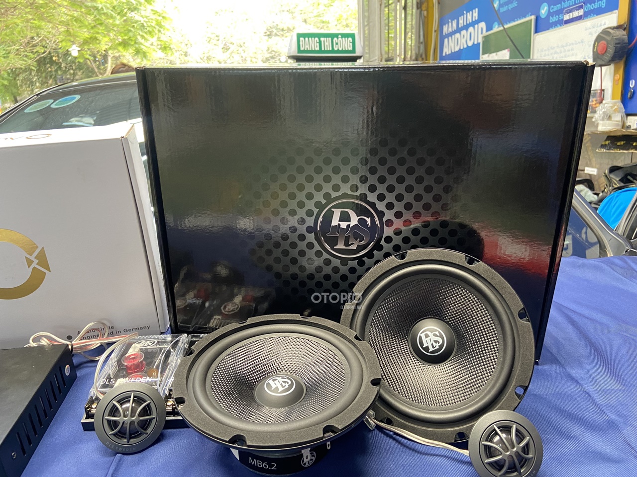 Hyundai Elantra_DLS MB6.2_Amply Audio Circle FE 4.6 AMP4_VP