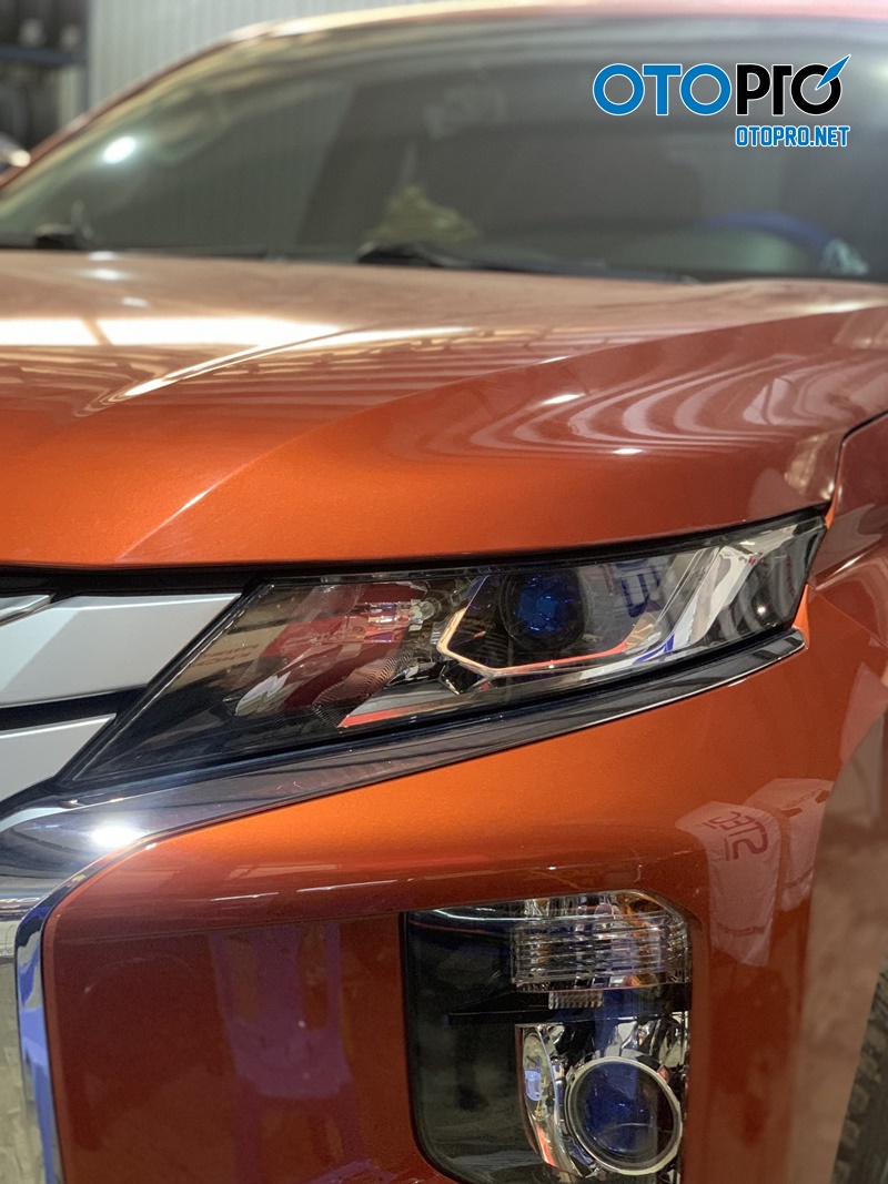 OtoPro bi LED EVO EZ cho Mitsubishi Triton 2021