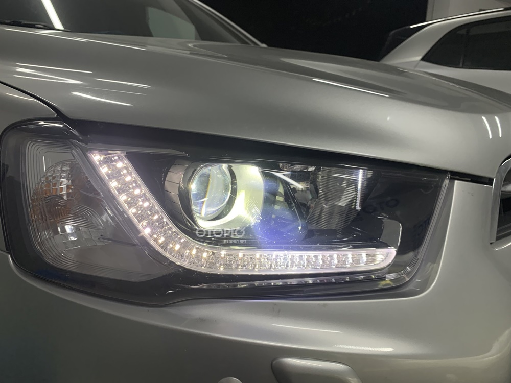 Độ đèn Chevrolet Captiva với bi Led EVO LIGHT SE & bi gầm Tiger light