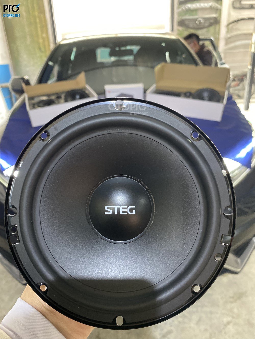 Độ loa Honda CR-V 2020 với cấu hình âm thanh loa STEG MLG65C