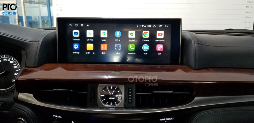 Lắp màn hình android cho Lexus LX570 2016