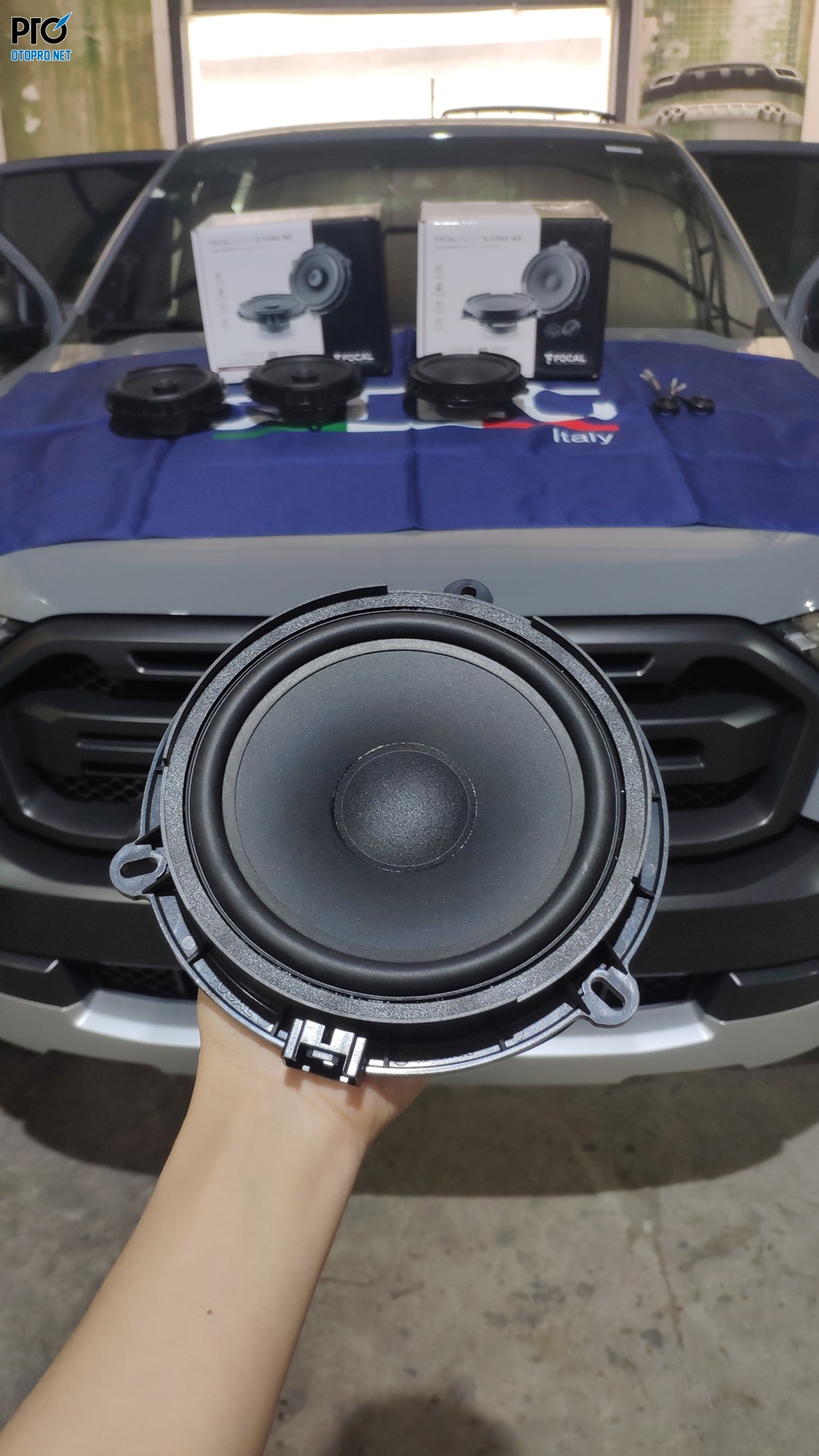Độ loa Ford Ranger 2021 với cấu hình âm thanh loa Focal Inside