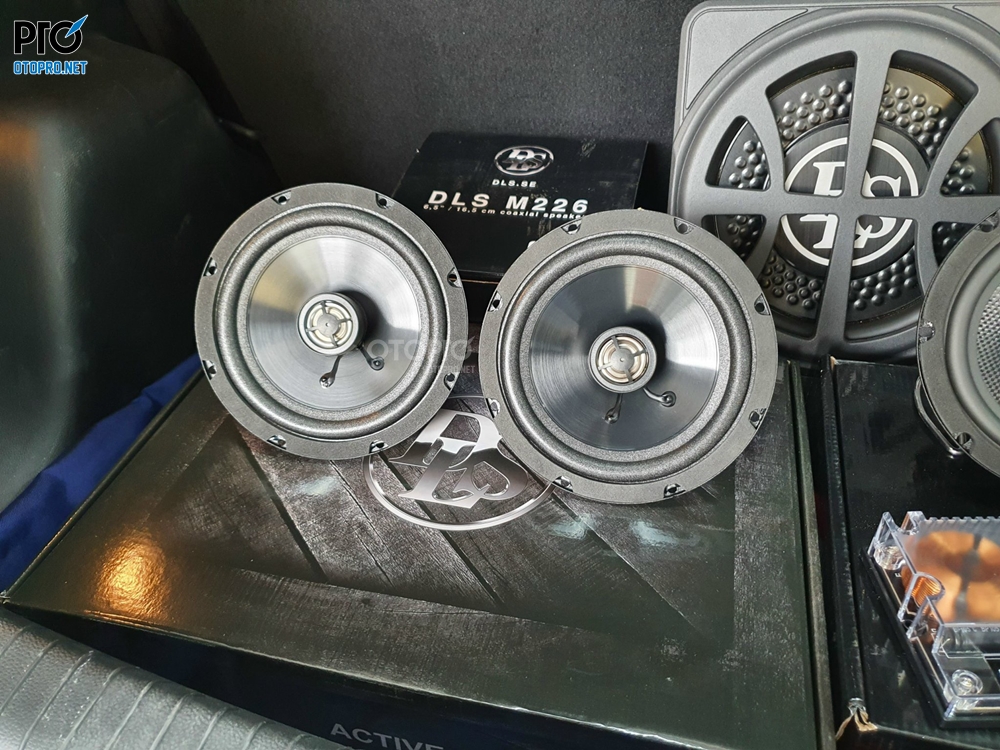 Độ loa Hyundai i10 2019 với cấu hình âm thanh loa DLS MC6.2