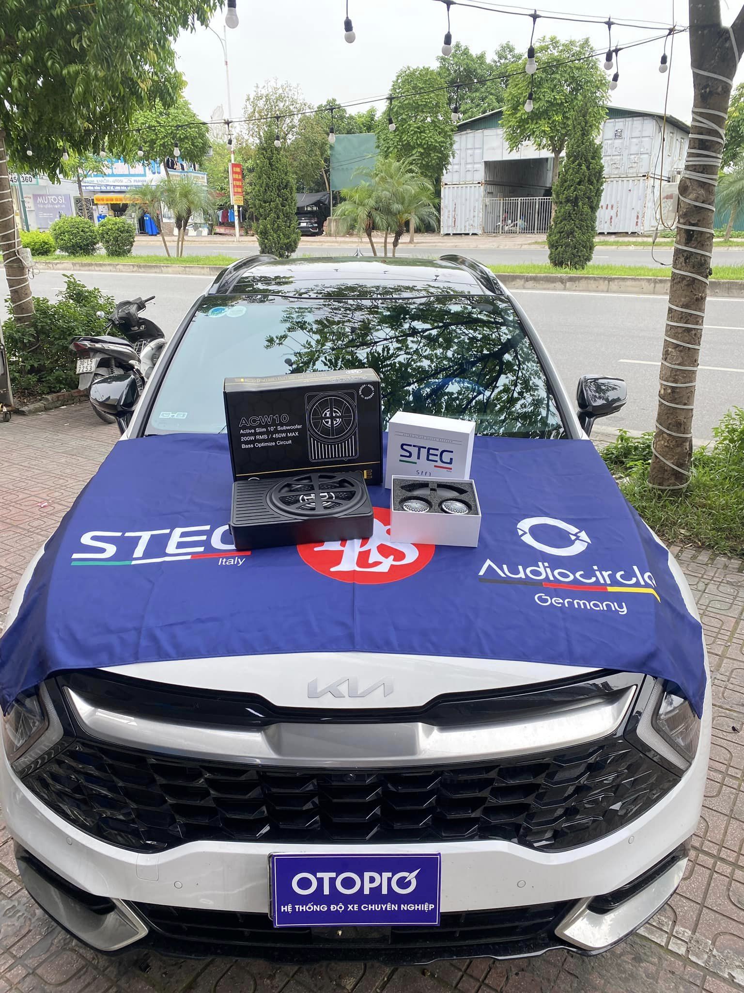 kia sportage độ loa steg sff1 và DLS ACW10