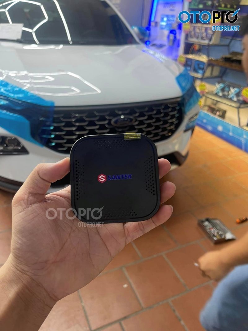 Android Box ô tô Santek cho Ford Territory