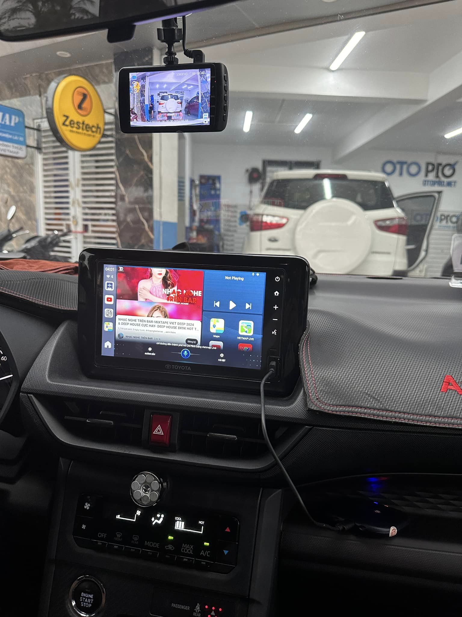 Android Box ô tô Santek cho Toyota Avanza 2023