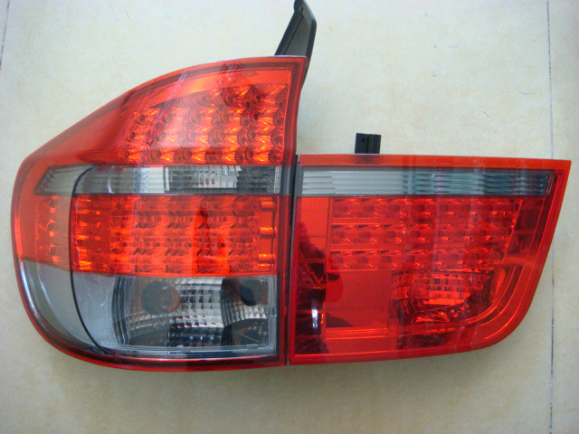 Đèn hậu độ LED nguyên bộ cả vỏ cho BMW X5 E70 đời 2006-2009