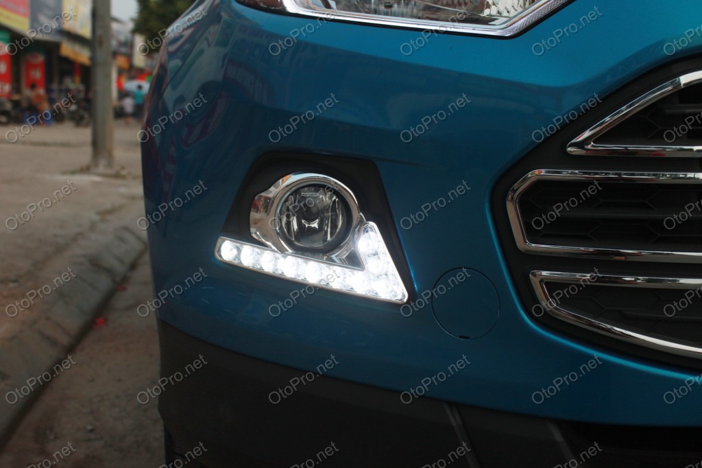 Ốp đèn gầm độ LED daylight cho Ford Ecosport