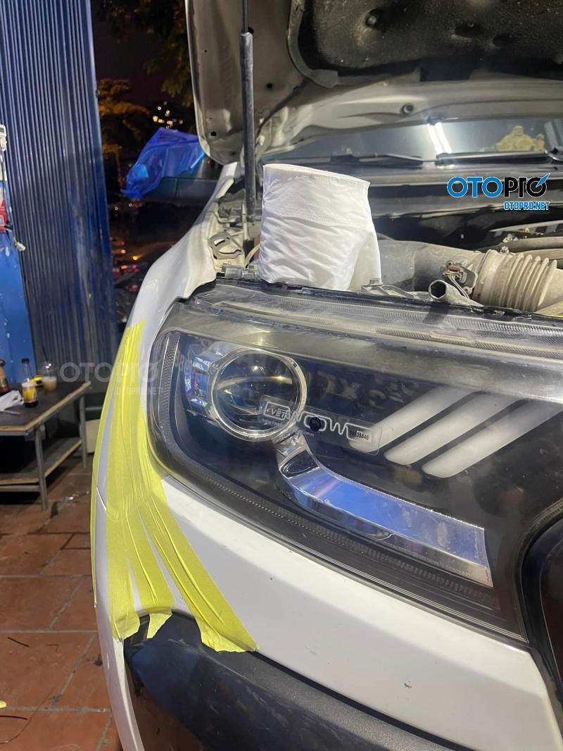 Độ đèn Ford Ranger với Bi Led Tiger Light P30 Pro