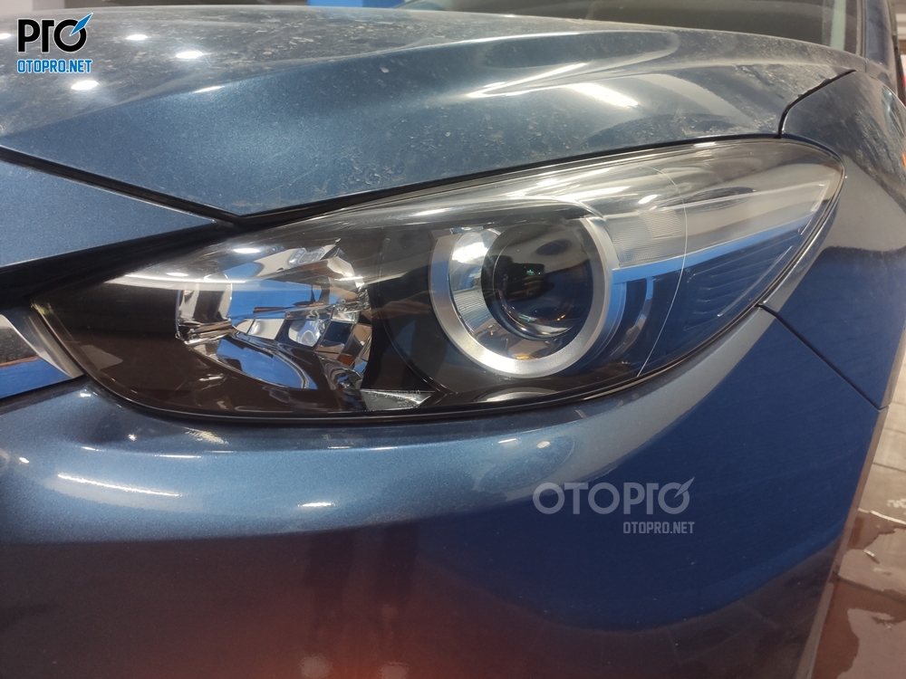 Độ đèn Mazda 3 2018 với Bi Led Matrix Light O1