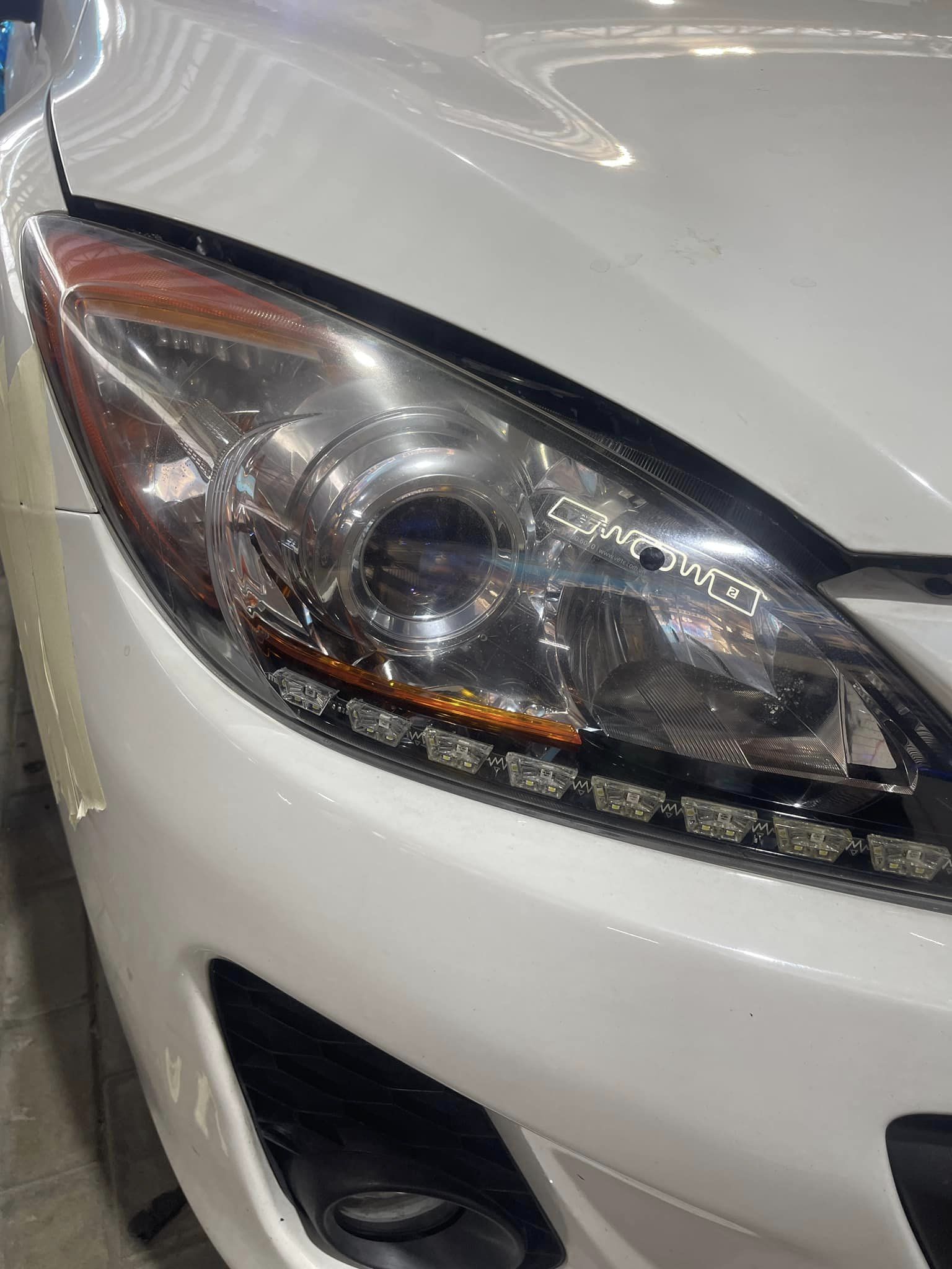 Độ đèn Mazda 3 với Bi Led EVO Light EZ