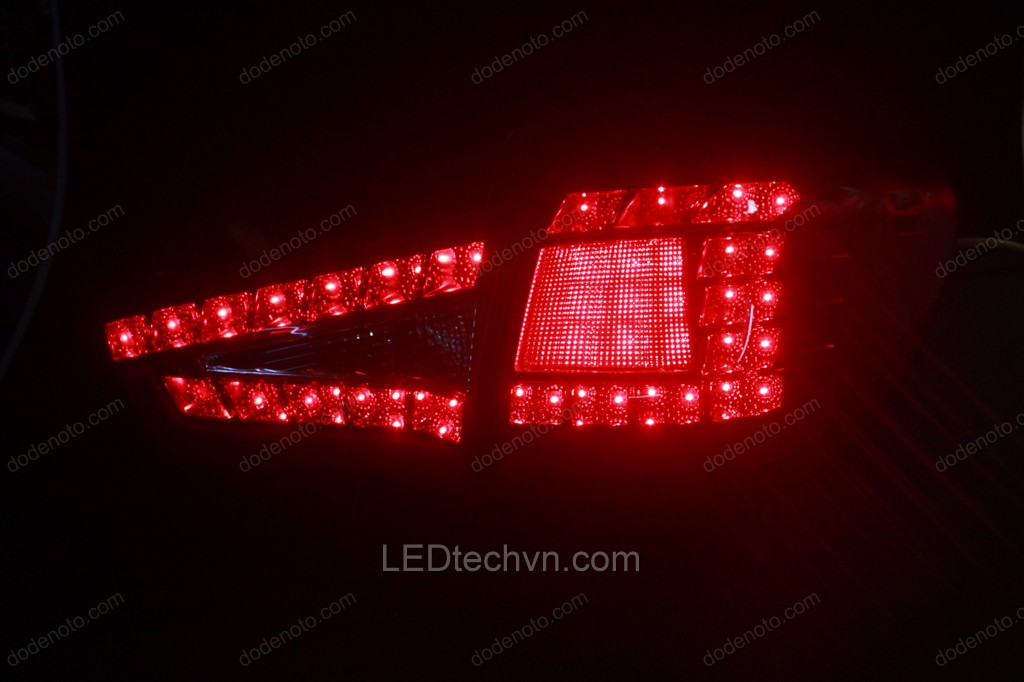 Đèn hậu độ LED nguyên bộ cho xe Kia Sportage R