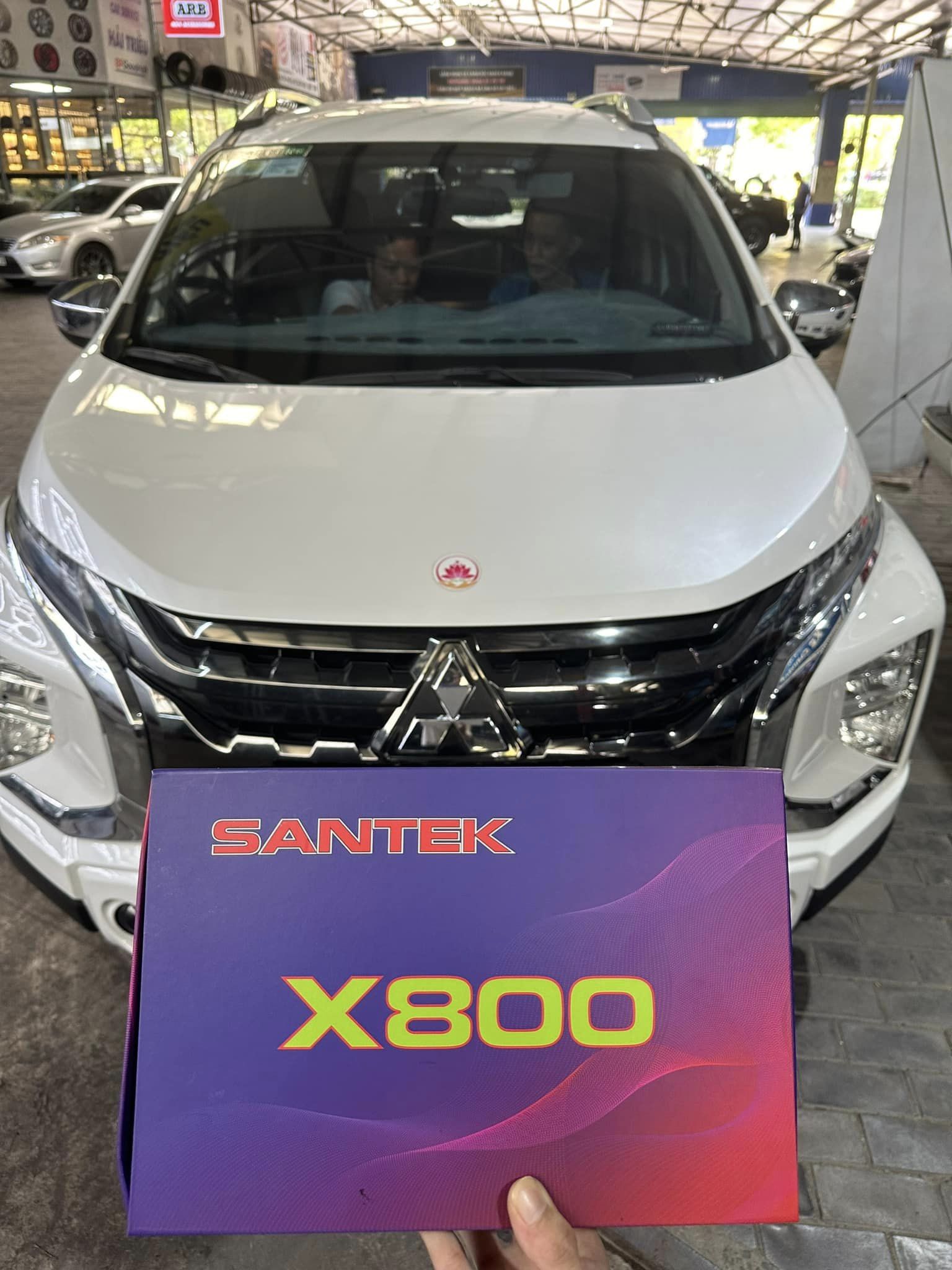  Màn hình android ô tô Santek X800 cho Mitsubishi Xpander 